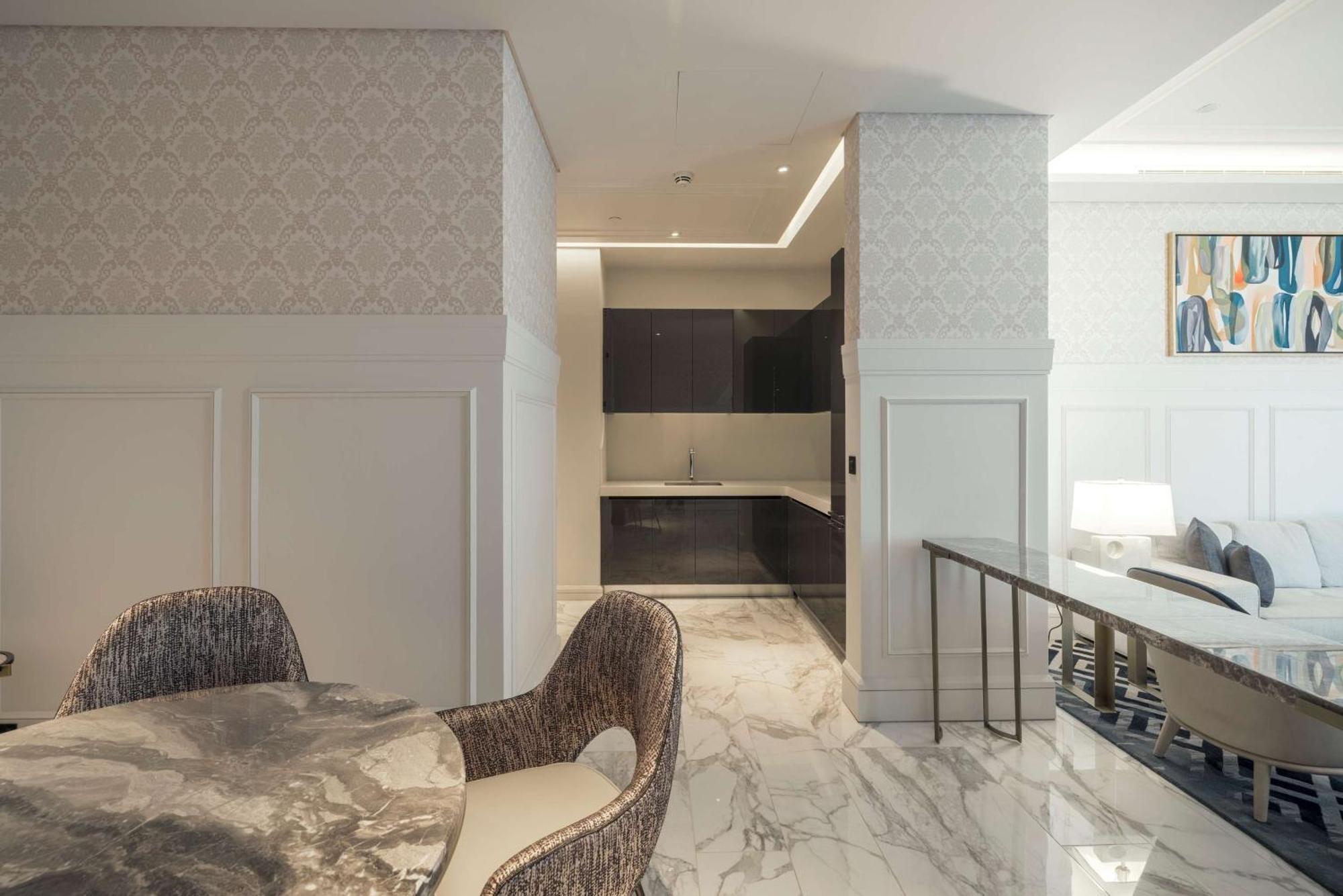 Mansard Riyadh, A Radisson Collection Hotel ภายนอก รูปภาพ Interior of a penthouse apartment