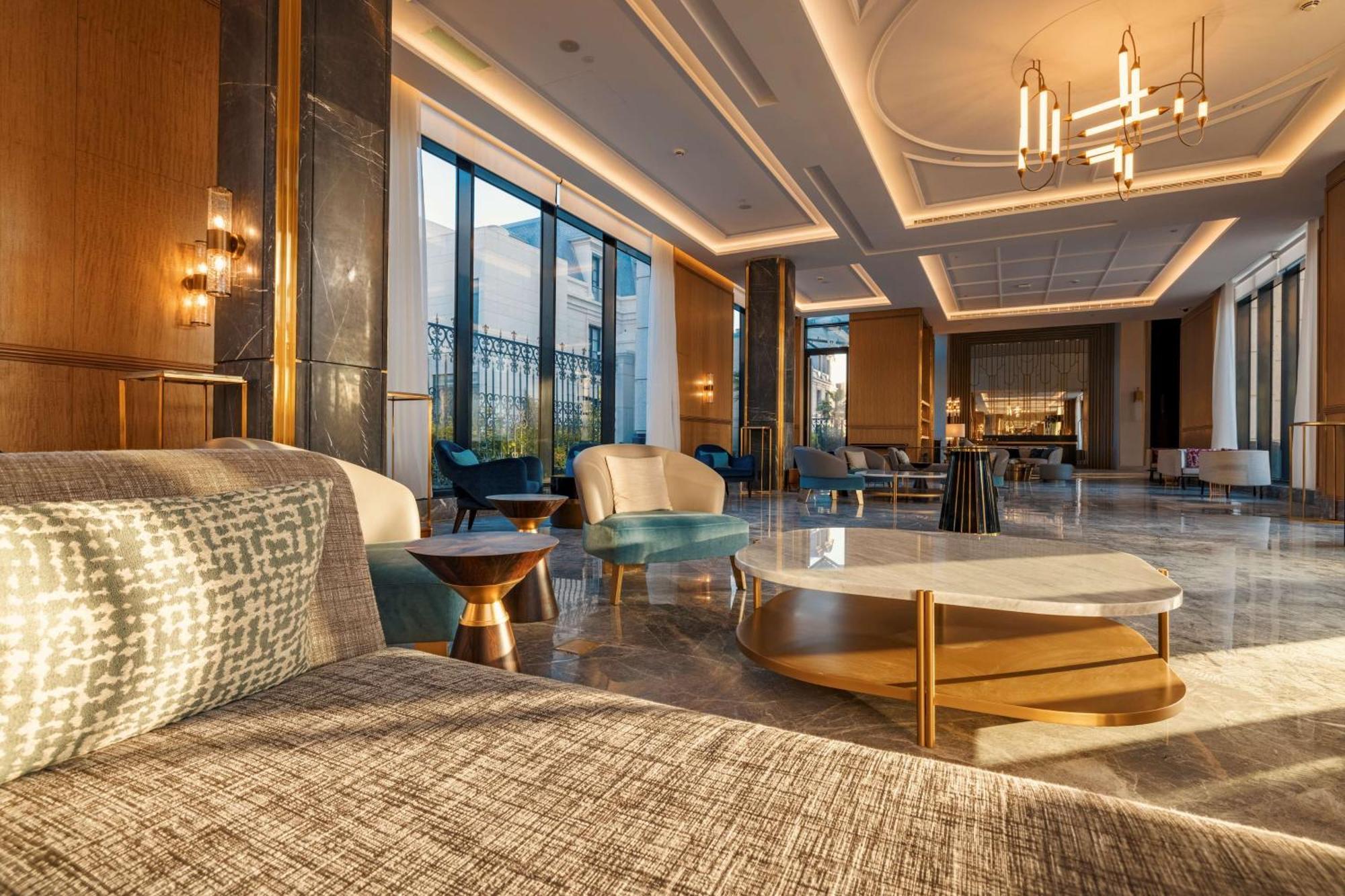 Mansard Riyadh, A Radisson Collection Hotel ภายนอก รูปภาพ The lobby of the hotel