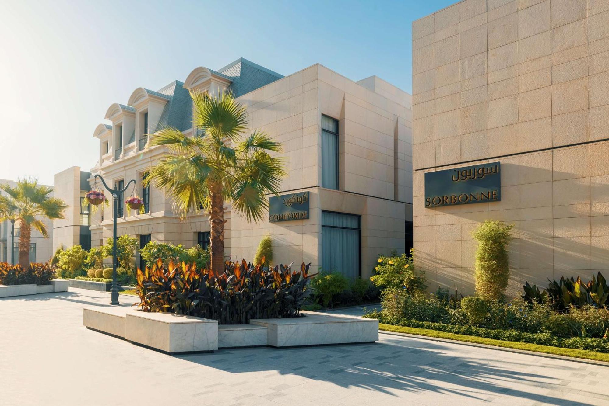 Mansard Riyadh, A Radisson Collection Hotel ภายนอก รูปภาพ The Village Outlet